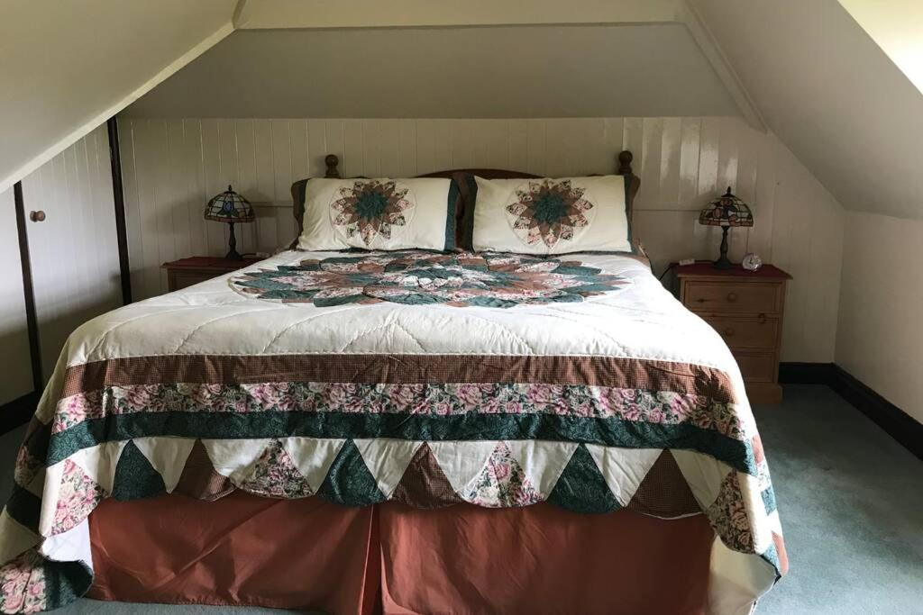Comfortable And A Spacious Retreat For Two Iden Exterior photo