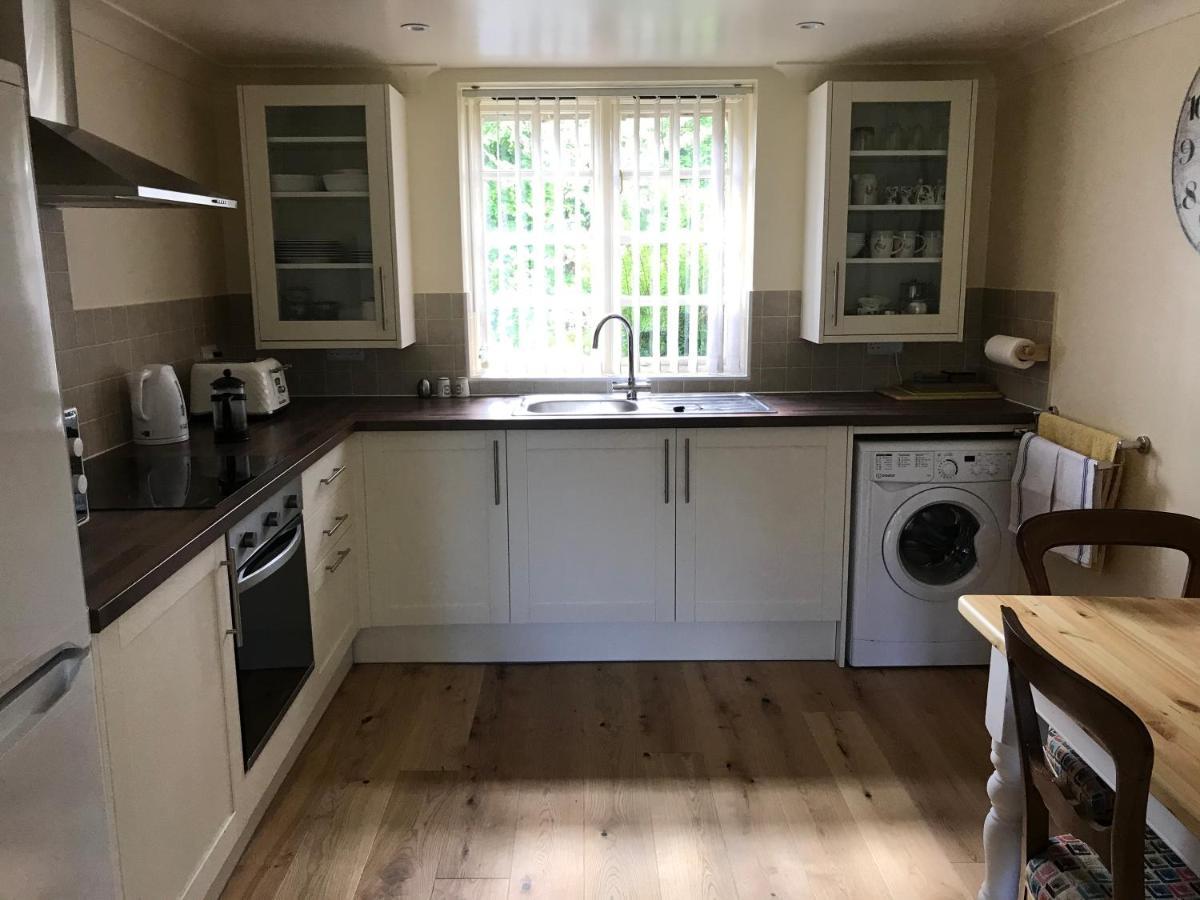 Comfortable And A Spacious Retreat For Two Iden Exterior photo